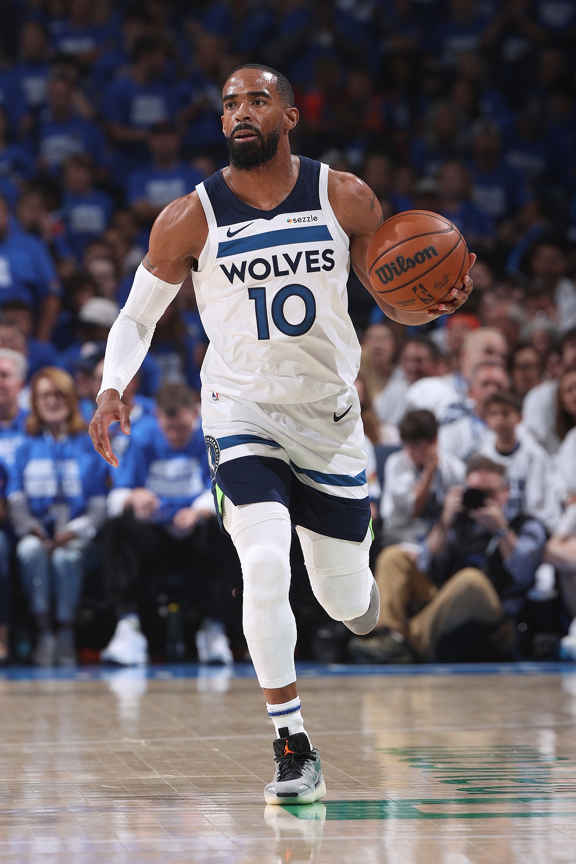 07年4號秀！奧登談康利仍在打NBA：我為他自豪 他的表現(xiàn)令人欽佩