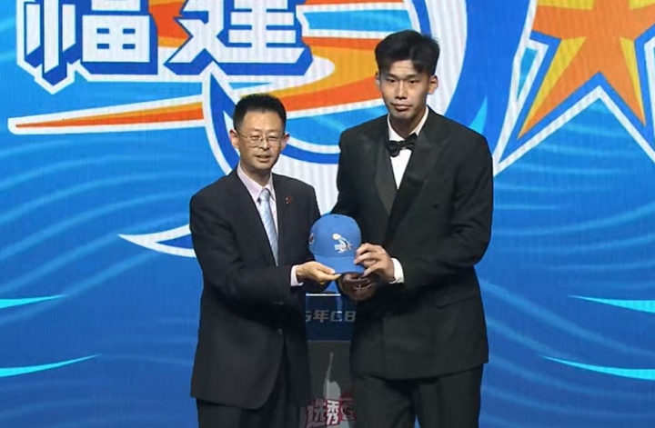 籃協(xié)副主席楊陽：CBA選秀已經(jīng)成為聯(lián)賽吸納人才的重要途徑之一