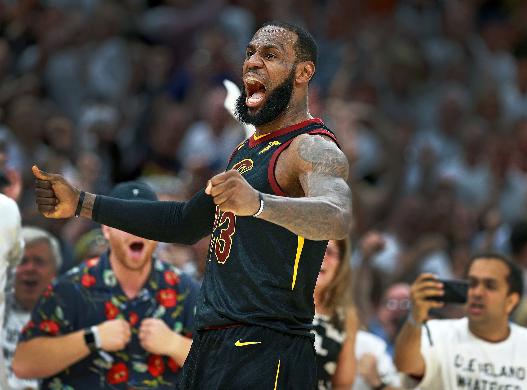 NBA高管：如果騎士下賽季沒奪冠 我預(yù)計他們會全力爭取詹姆斯回歸