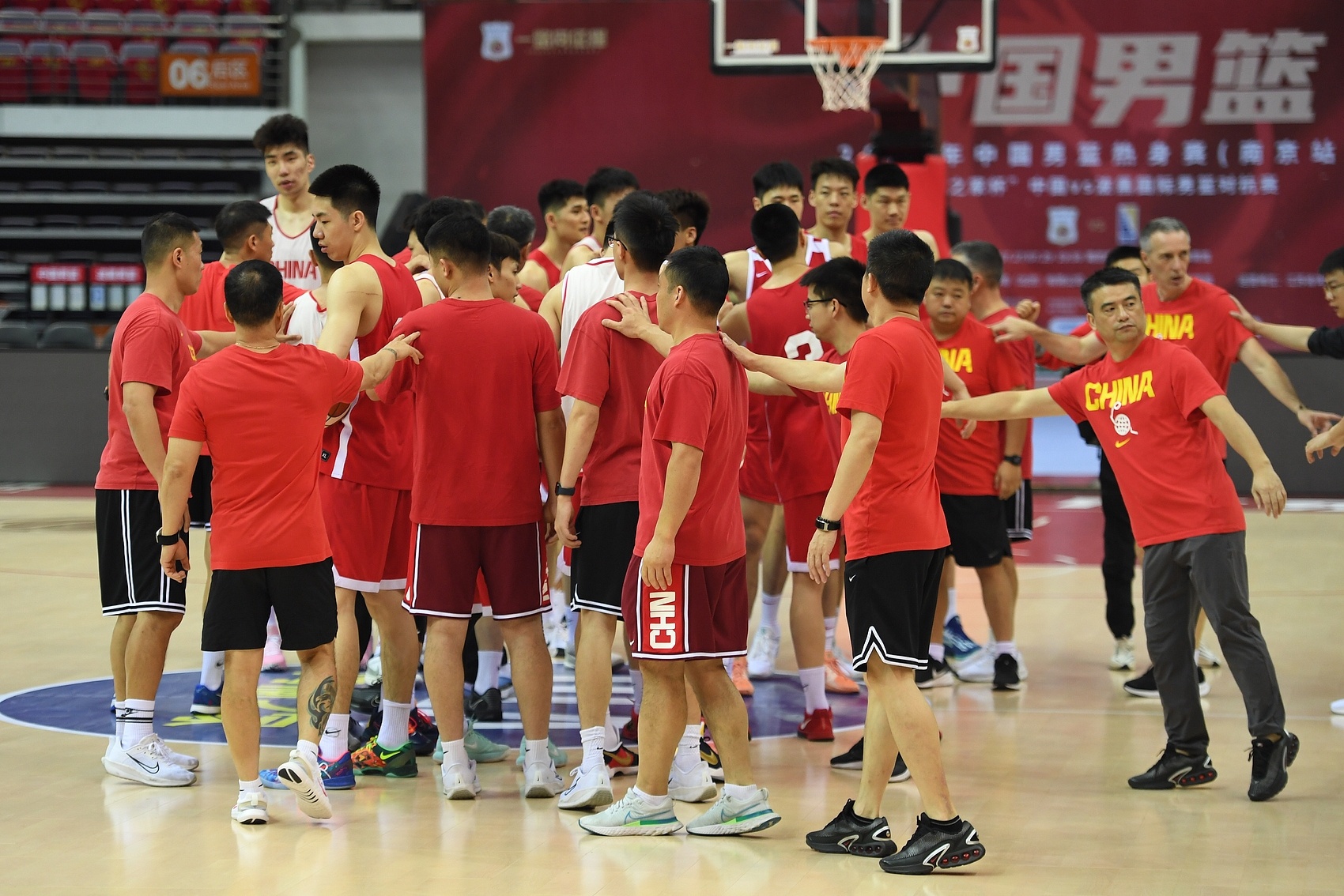 媒體人：中國男籃只要正常發(fā)揮 大概率戰(zhàn)勝新西蘭 挺進亞洲杯決賽
