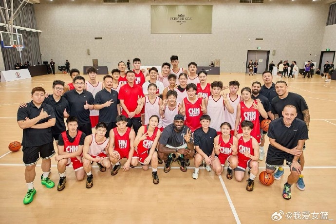 中國U16女籃今天飛往馬來西亞吉隆坡備戰(zhàn)亞洲杯 劉瑞、李安妮在列