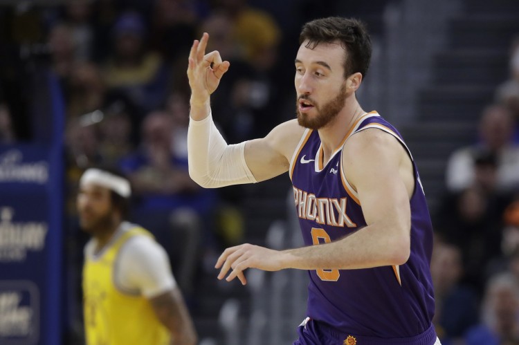 2015年9號秀！媒體人：卡明斯基將代表廣州龍獅出戰(zhàn)NBA季前賽